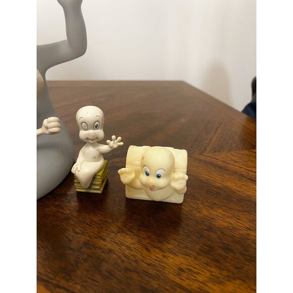 Vintage Casper & Stinkie Glow in the Dark 1990s Pizza hut - Picture 4 of 9